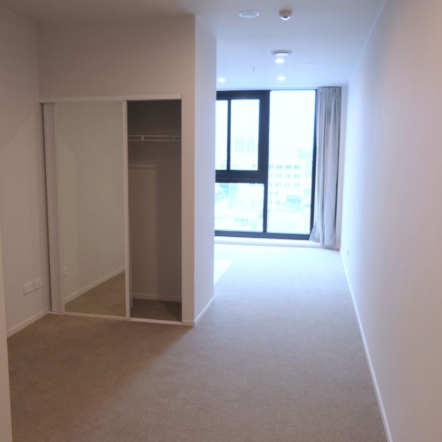 Te Aro Living - Utilities Included - Photo 1