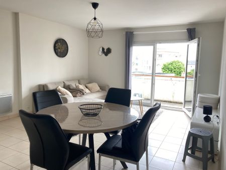 Location Appartement 2 pièces 46m² ST BRIEUC 22000 - Photo 2