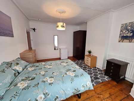 Room in a Shared House, Lordship Lane, N22 - Photo 3