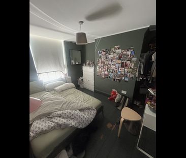 Room in a Shared House, Ruskin Avenue, M14 - Photo 6