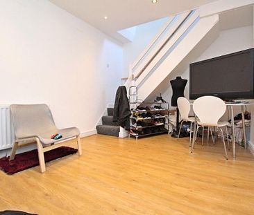 4 bedroom house to rent - Photo 3
