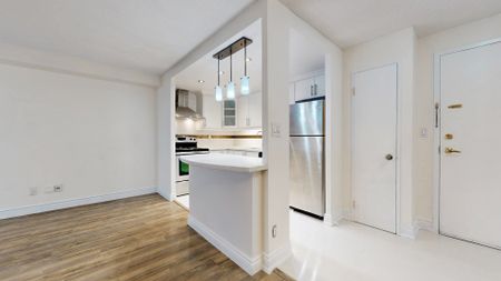 For Lease - 145 Hillcrest Avenue Unit# 810, Mississauga, Ontario - Photo 3