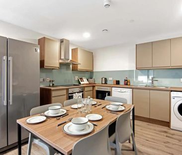 1 bedroom private hall to rent - Photo 3