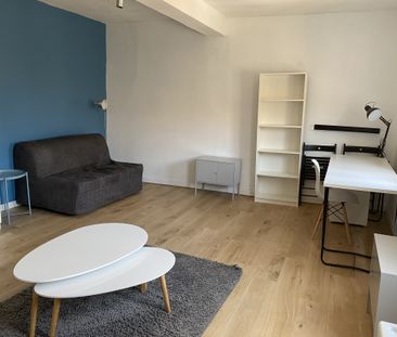 Location Appartement 1 pièce 22m² CASTELNAUDARY 11400 - Photo 4