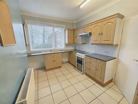 3 bed terraced house to rent in DH6 - Photo 2