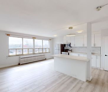 For Lease - 896 Eglinton Avenue Unit# 314, Toronto, Ontario - Photo 3