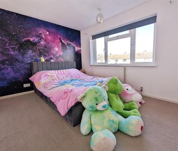 3 bedroom terraced house to rent - Photo 4