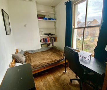 Room in a Shared Flat, Spenser Road, SE24 - Photo 3