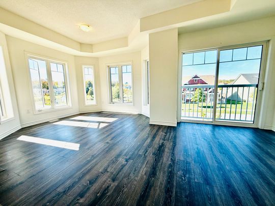 For Lease - 30 Village Gate Drive, Wasaga Beach, Ontario - Photo 1