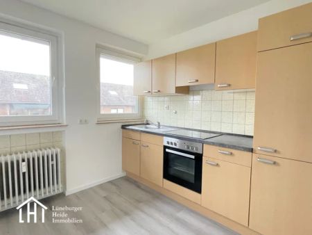 Einziehen und wohlfühlen!3-Zimmerwohnung mit Balkon - Photo 2