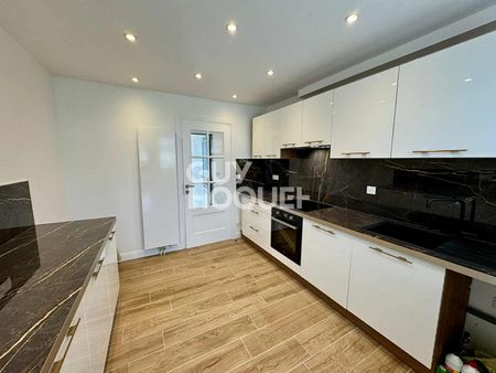 Location Appartement 5 pièces 93m² - Photo 5