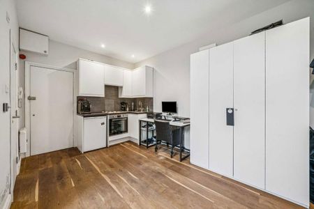 Studio to rent - Photo 3