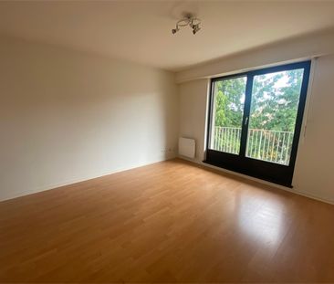 Location Appartement 2 pièces 51m² - Photo 2