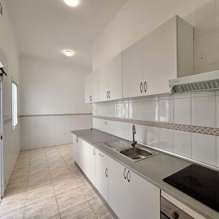 Santa Cruz de Tenerife, Canary Islands - Photo 1