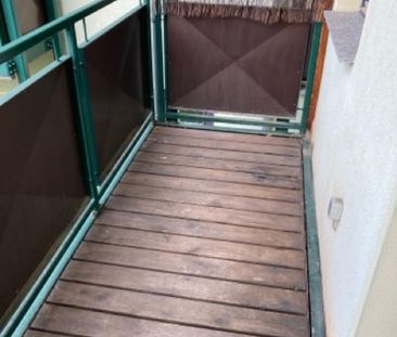 Helle 2 Zimmer Wohnung mit Balkon und Einbauküche in ruhiger Lage i... - Photo 1