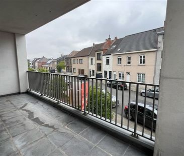 Appartement te huur - Foto 1