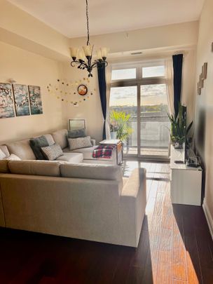 For Lease - 5010 Corporate Drive Unit# 422, Burlington, Ontario - Photo 1