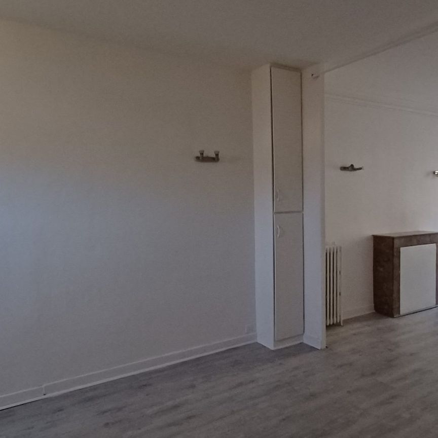 Location Appartement 5 pièce(s) - 125 m² - Photo 1