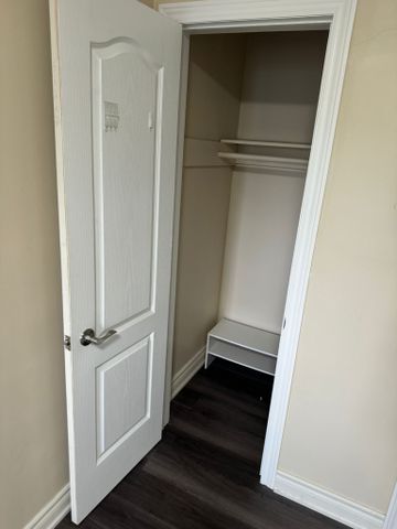 For Lease - 3828 Bloor Street, Toronto, Ontario - Photo 5