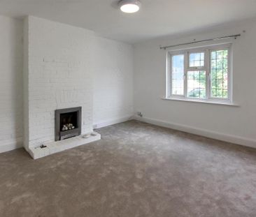 2 bedroom maisonette to rent - Photo 5