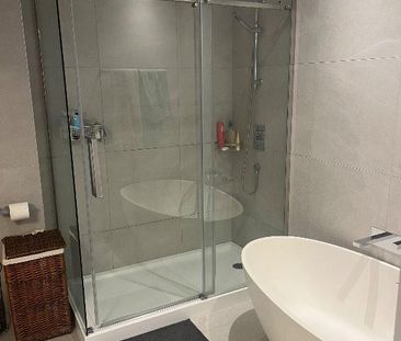 3 1/2 à louer avec stationnement intérieur - Photo 3