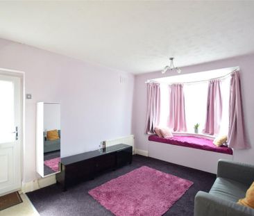 2 bedroom semi-detached bungalow to rent - Photo 1