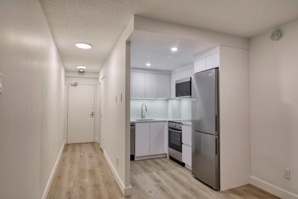 2285 Saint-Mathieu Street - Photo 1