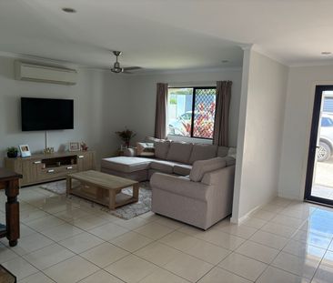 3 Bedroom Home with Modern Comforts - Photo 2