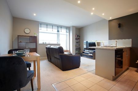 2 Bed Flat, East Street, LS9 - Photo 2