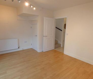 2 bedroom house to rent - Photo 3