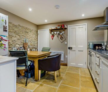 1 bedroom semi-detached house to rent - Photo 6