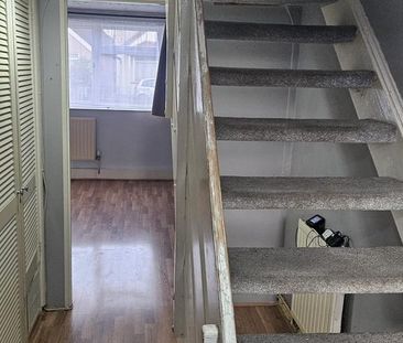 3 bedroom ground floor maisonette to rent - Photo 3