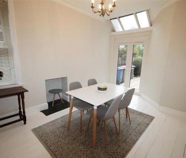 3 bedroom semi-detached house to rent - Photo 4