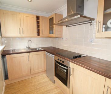 Studio to rent - Photo 3
