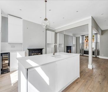 3 bedroom terraced house to rent - Photo 6