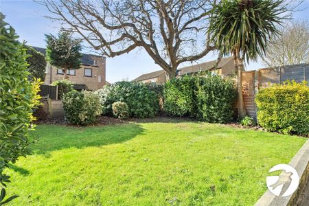 1 bedroom terraced house to rent - Photo 5