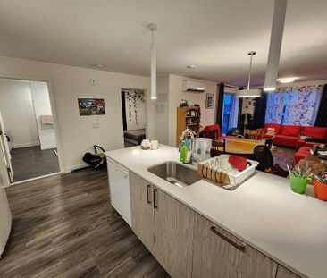 Superbe Appartement 4 1/2 à Waterloo, dernier étage - Photo 3