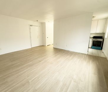 For Lease - 896 Eglinton Avenue Unit# 311, Toronto, Ontario - Photo 1