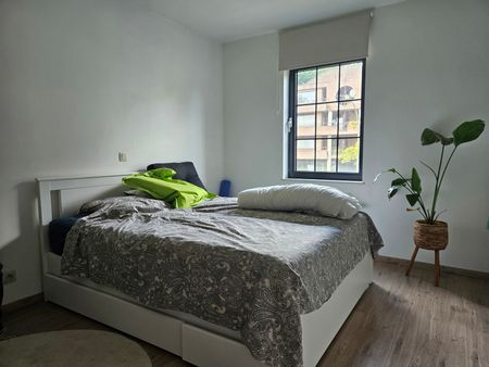 Comfortabel 2-slaapkamerappartement op 1ste verdieping met lift - Photo 5