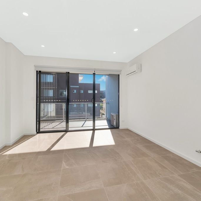 102/288A-290 Great Western Highway Wentworthville - Photo 1