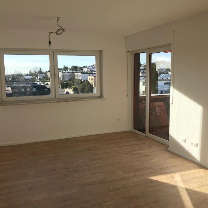 2,5 - 3 Zimmer Whg mit Loftcharakter - EBK, Balkon, 3.OG, Sauna - Photo 1