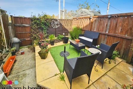 Grafton Road, Harwich - Photo 3