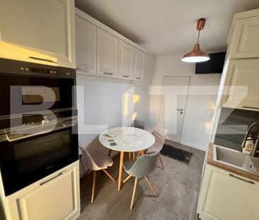 Apartament 3 camere, 75 mp, zona Ultracentrală - Photo 2