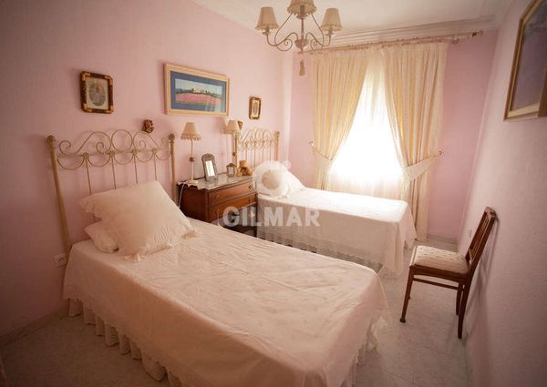 Chalet Adosado en alquiler en Casares – Málaga | Gilmar Consulting