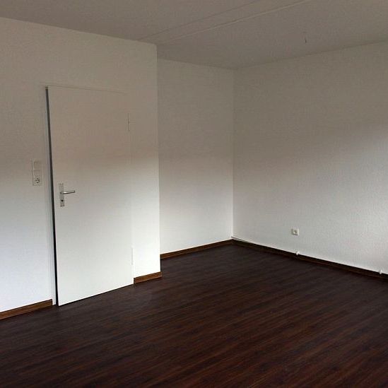 + 1 Zimmer mit modernisiertem Badezimmer + - Foto 1