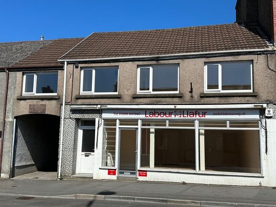 2 bedroom flat to rent - Photo 1