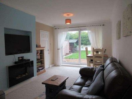 Swarcliffe Drive East, Leeds, LS14 - Photo 2