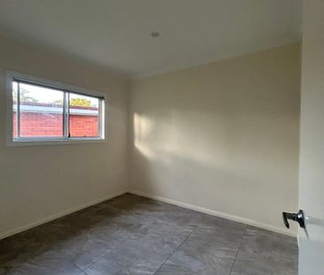 Wentworthville - Photo 2