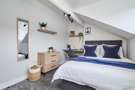 1 bedroom in a house share to rent - Photo 3