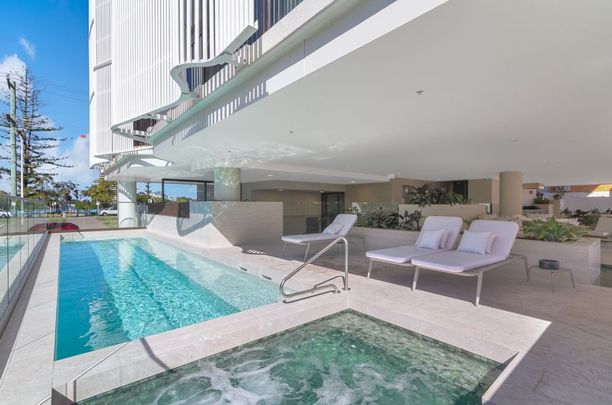 BEACHFRONT FURNISHED APARTMENT - CALA DEI - Photo 1